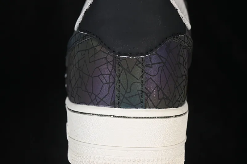All categories Nk Air Force 1 Air Force series Nk Air Force 1 Low Air Force low-top Nike Air Force 1'07 Low "Stained Glass Shard" Hand-painted graffiti Symphony broken mirror Air Force 1 low-top casual sneakers DY2023-203